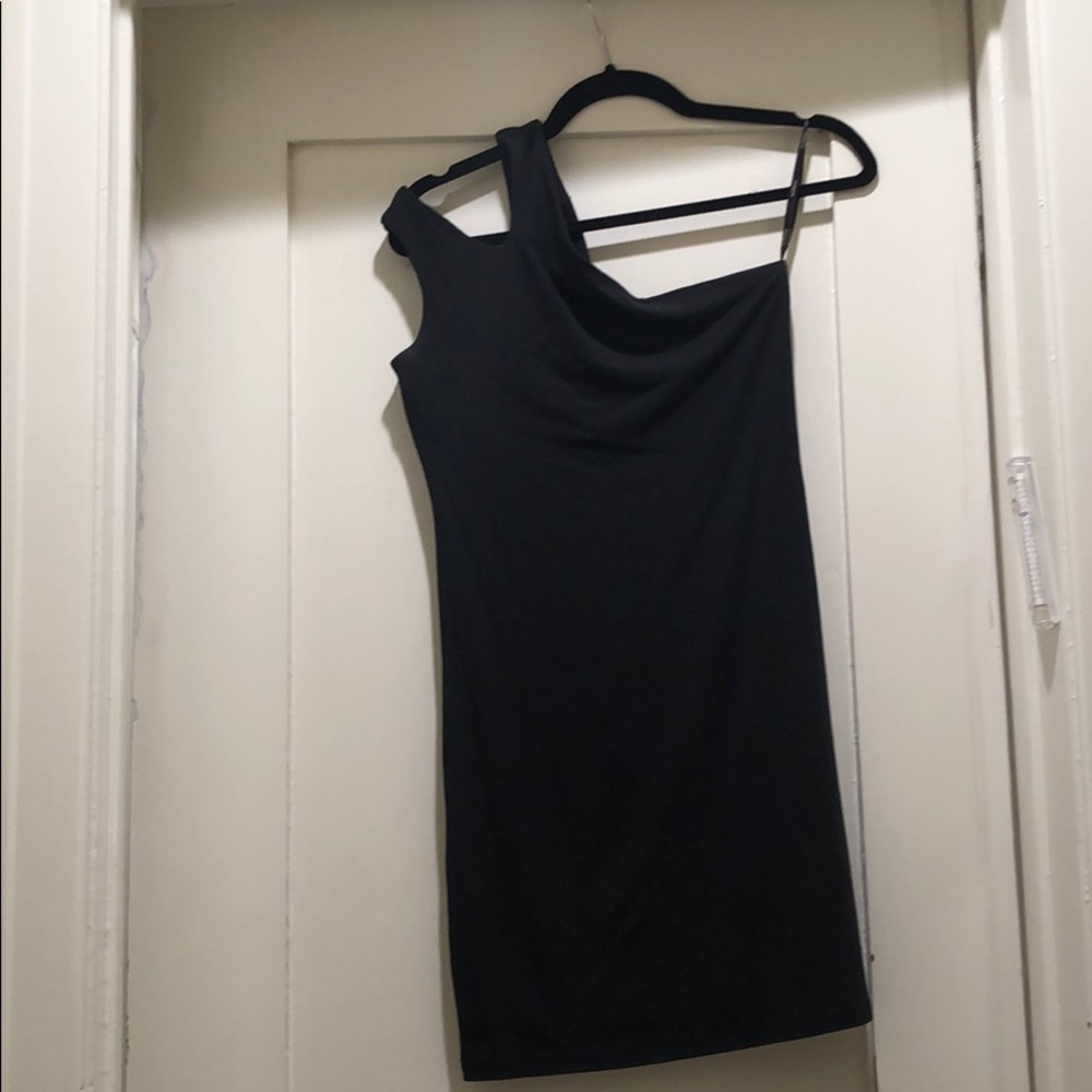 One shoulder tight dress